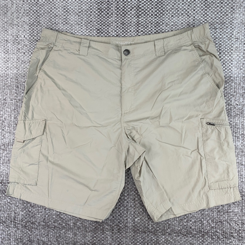 Columbia Cargo Shorts Mens 42 Tan Omni-Shade Sun Protection Hiking Outdoor 10L